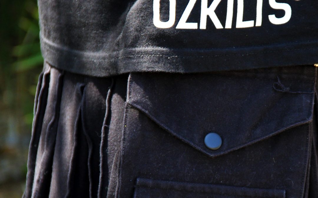 OZKILTS PRACTICES MINIMAL CONTACT SHIPPING