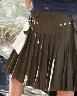 Colour Spotlight: Choosing the Perfect Shade of the Deluxe Utility Kilt for Your Style